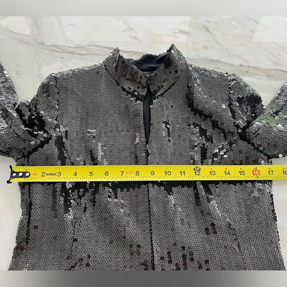 AKRIS BLACK FLORAL SEQUINS EVENING CROPPED JACKET FR 38 / US 6 NOWTS! - Picture 10 of 17